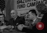 Image timbre de guerre vente Muncie Indiana USA, 1942, de la seconde 46 séquences d'archives historiques vidéo 65675046819