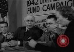 Image timbre de guerre vente Muncie Indiana USA, 1942, de la seconde 49 séquences d'archives historiques vidéo 65675046819