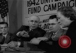 Image timbre de guerre vente Muncie Indiana USA, 1942, de la seconde 52 séquences d'archives historiques vidéo 65675046819