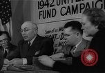 Image timbre de guerre vente Muncie Indiana USA, 1942, de la seconde 56 séquences d'archives historiques vidéo 65675046819