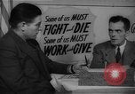 Image timbre de guerre vente Muncie Indiana USA, 1942, de la seconde 62 séquences d'archives historiques vidéo 65675046819