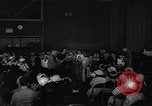 Immagine di La trasmissione radio United States USA, 1945, secondo 31 filmato di repertorio 65675046826