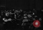 Immagine di La trasmissione radio United States USA, 1945, secondo 50 filmato di repertorio 65675046826