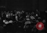 Immagine di La trasmissione radio United States USA, 1945, secondo 54 filmato di repertorio 65675046826