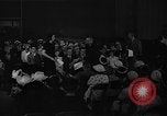Immagine di La trasmissione radio United States USA, 1945, secondo 60 filmato di repertorio 65675046826