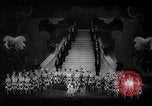 Standbild japanischen spielen Takarazuka Japan, 1938, aus Sekunde 11 historischem Filmmaterial Videoclip 65675046845