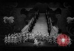 Standbild japanischen spielen Takarazuka Japan, 1938, aus Sekunde 13 historischem Filmmaterial Videoclip 65675046845