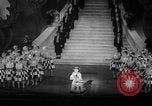 Standbild japanischen spielen Takarazuka Japan, 1938, aus Sekunde 18 historischem Filmmaterial Videoclip 65675046845