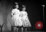Standbild japanischen spielen Takarazuka Japan, 1938, aus Sekunde 54 historischem Filmmaterial Videoclip 65675046845