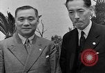Immagine di Armadio giapponese Tokyo Giappone, 1945, secondo 55 filmato di repertorio 65675046853