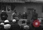 Immagine di i civili cinesi esprimono il loro voto Cina, 1944, secondo 10 filmato di repertorio 65675046863