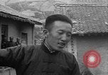 Immagine di i civili cinesi esprimono il loro voto Cina, 1944, secondo 13 filmato di repertorio 65675046863