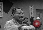 Immagine di i civili cinesi esprimono il loro voto Cina, 1944, secondo 26 filmato di repertorio 65675046863