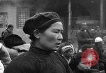 Immagine di i civili cinesi esprimono il loro voto Cina, 1944, secondo 33 filmato di repertorio 65675046863