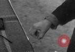 Immagine di i civili cinesi esprimono il loro voto Cina, 1944, secondo 42 filmato di repertorio 65675046863