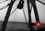 Immagine di Boston dei pescherecci da traino con buttafuori HEKLA Oceano atlantico, 1935, secondo 38 filmato di repertorio 65675046866