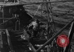 Immagine di Boston dei pescherecci da traino con buttafuori HEKLA Massachusetts United States USA, 1935, secondo 31 filmato di repertorio 65675046867