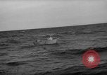 Standbild Fischer Zeile a Dory Massachusetts United States USA, 1935, aus Sekunde 40 historischem Filmmaterial Videoclip 65675046870