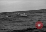 Standbild Fischer Zeile a Dory Massachusetts United States USA, 1935, aus Sekunde 42 historischem Filmmaterial Videoclip 65675046870