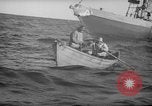 Standbild Fischer Zeile a Dory Massachusetts United States USA, 1935, aus Sekunde 58 historischem Filmmaterial Videoclip 65675046870