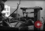 Standbild Fischern Fänge gewogen Gloucester Massachusetts USA, 1935, aus Sekunde 17 historischem Filmmaterial Videoclip 65675046872