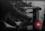 Standbild Fischern Fänge gewogen Gloucester Massachusetts USA, 1935, aus Sekunde 27 historischem Filmmaterial Videoclip 65675046872
