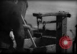 Standbild Fischern Fänge gewogen Gloucester Massachusetts USA, 1935, aus Sekunde 28 historischem Filmmaterial Videoclip 65675046872
