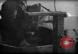 Standbild Fischern Fänge gewogen Gloucester Massachusetts USA, 1935, aus Sekunde 36 historischem Filmmaterial Videoclip 65675046872