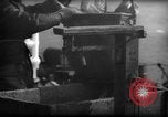 Standbild Fischern Fänge gewogen Gloucester Massachusetts USA, 1935, aus Sekunde 43 historischem Filmmaterial Videoclip 65675046872
