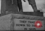 Standbild Fishermen Resort Memorial Gloucester Massachusetts USA, 1935, aus Sekunde 39 historischem Filmmaterial Videoclip 65675046876