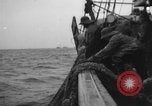 Standbild Fischerei Schiff United States USA, 1935, aus Sekunde 36 historischem Filmmaterial Videoclip 65675046883