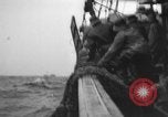 Standbild Fischerei Schiff United States USA, 1935, aus Sekunde 39 historischem Filmmaterial Videoclip 65675046883