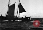 Immagine di Barca da pesca Massachusetts United States USA, 1935, secondo 8 filmato di repertorio 65675046884