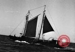 Immagine di Barca da pesca Massachusetts United States USA, 1935, secondo 13 filmato di repertorio 65675046884