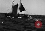 Immagine di Barca da pesca Massachusetts United States USA, 1935, secondo 36 filmato di repertorio 65675046884