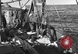 Image bateau de pêche au travail Atlantic Ocean Massachusetts United States USA, 1935, de la seconde 5 séquences d'archives historiques vidéo 65675046885