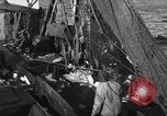 Image bateau de pêche au travail Atlantic Ocean Massachusetts United States USA, 1935, de la seconde 13 séquences d'archives historiques vidéo 65675046885