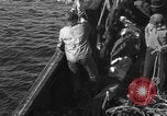 Immagine di Operazioni commerciali di pesca Massachusetts USA, 1935, secondo 18 filmato di repertorio 65675046886