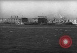 Standbild Blick vom Boot anfahren Pier Boston Massachusetts USA, 1935, aus Sekunde 18 historischem Filmmaterial Videoclip 65675046893