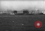Standbild Blick vom Boot anfahren Pier Boston Massachusetts USA, 1935, aus Sekunde 19 historischem Filmmaterial Videoclip 65675046893