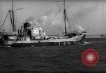 Standbild kommerziellen Fischerboote Boston Massachusetts USA, 1935, aus Sekunde 9 historischem Filmmaterial Videoclip 65675046894