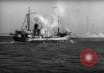 Standbild kommerziellen Fischerboote Boston Massachusetts USA, 1935, aus Sekunde 22 historischem Filmmaterial Videoclip 65675046894