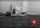 Standbild kommerziellen Fischerboote Boston Massachusetts USA, 1935, aus Sekunde 24 historischem Filmmaterial Videoclip 65675046894