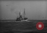 Standbild kommerziellen Fischerboote Boston Massachusetts USA, 1935, aus Sekunde 31 historischem Filmmaterial Videoclip 65675046894