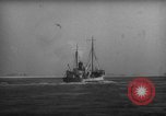 Standbild kommerziellen Fischerboote Boston Massachusetts USA, 1935, aus Sekunde 32 historischem Filmmaterial Videoclip 65675046894