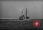 Standbild kommerziellen Fischerboote Boston Massachusetts USA, 1935, aus Sekunde 37 historischem Filmmaterial Videoclip 65675046894