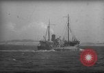 Standbild kommerziellen Fischerboote Boston Massachusetts USA, 1935, aus Sekunde 46 historischem Filmmaterial Videoclip 65675046894