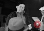 Standbild Versteigerung Fisch Boston Massachusetts USA, 1938, aus Sekunde 16 historischem Filmmaterial Videoclip 65675046902