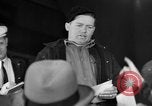 Standbild Versteigerung Fisch Boston Massachusetts USA, 1938, aus Sekunde 27 historischem Filmmaterial Videoclip 65675046902