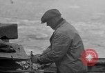 Standbild Köder Fisch zubereitet Boston Massachusetts USA, 1935, aus Sekunde 3 historischem Filmmaterial Videoclip 65675046915